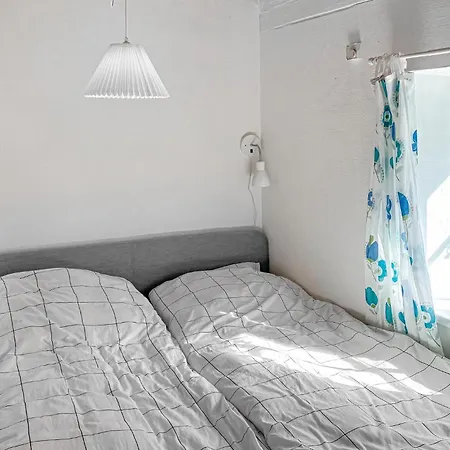 3 Bedroom Stunning In Sollested *